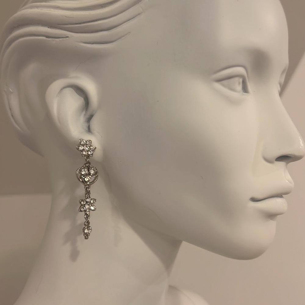 Sample pristine earrings rhodium plated Swarovski Crystal inlay.  NWT